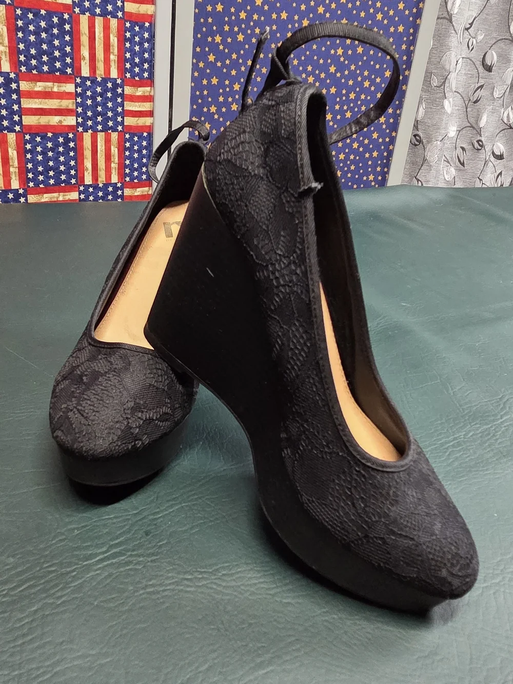 **Black Lace Wedge Pumps with Ankle Strap** - Picture 6 of 8